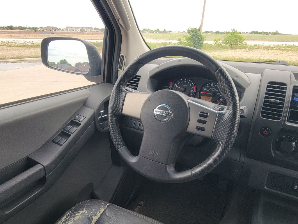 2012 Nissan Xterra Image 18