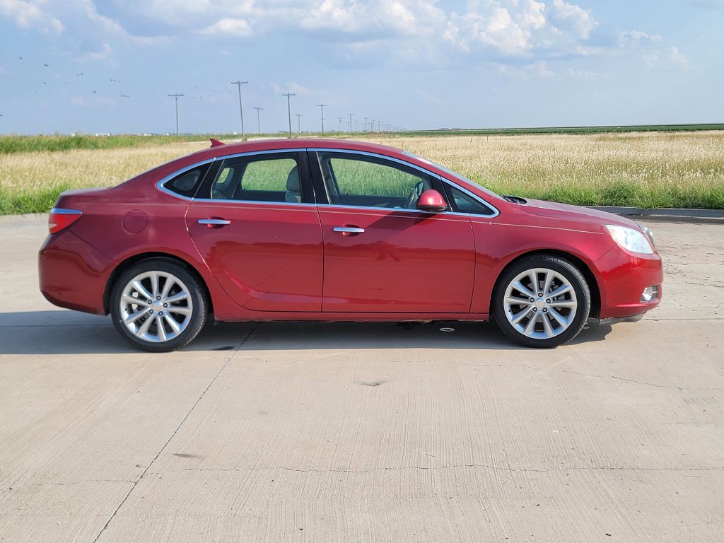 2012 Buick Verano Image 3
