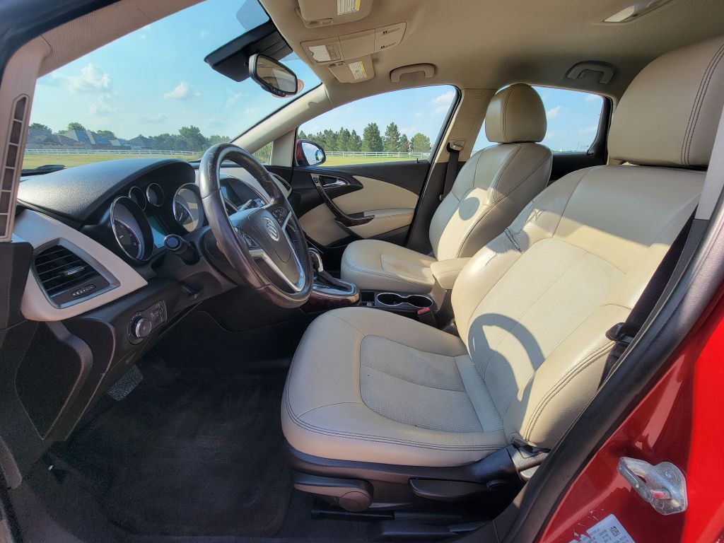 2012 Buick Verano Image 7