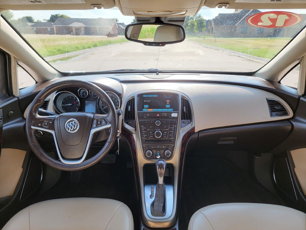 2012 Buick Verano Image 16