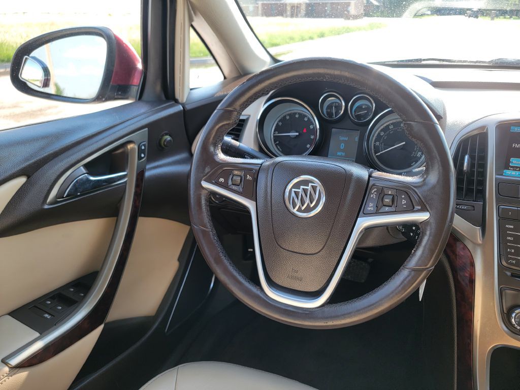 2012 Buick Verano Image 17