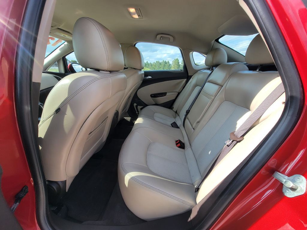 2012 Buick Verano Image 9