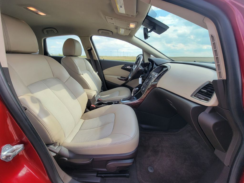 2012 Buick Verano Image 13