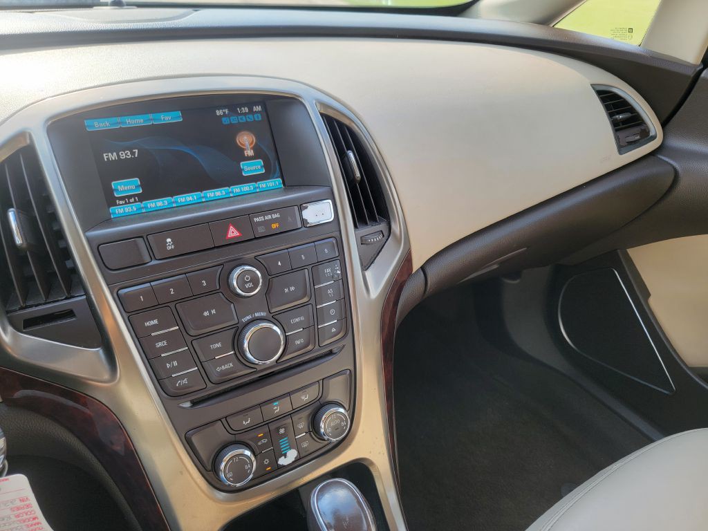 2012 Buick Verano Image 19
