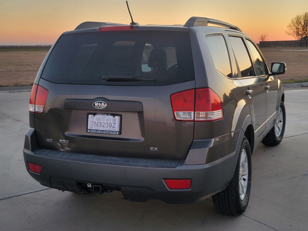 2009 Kia Borrego Image 4