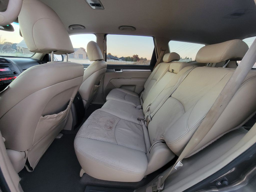 2009 Kia Borrego Image 9
