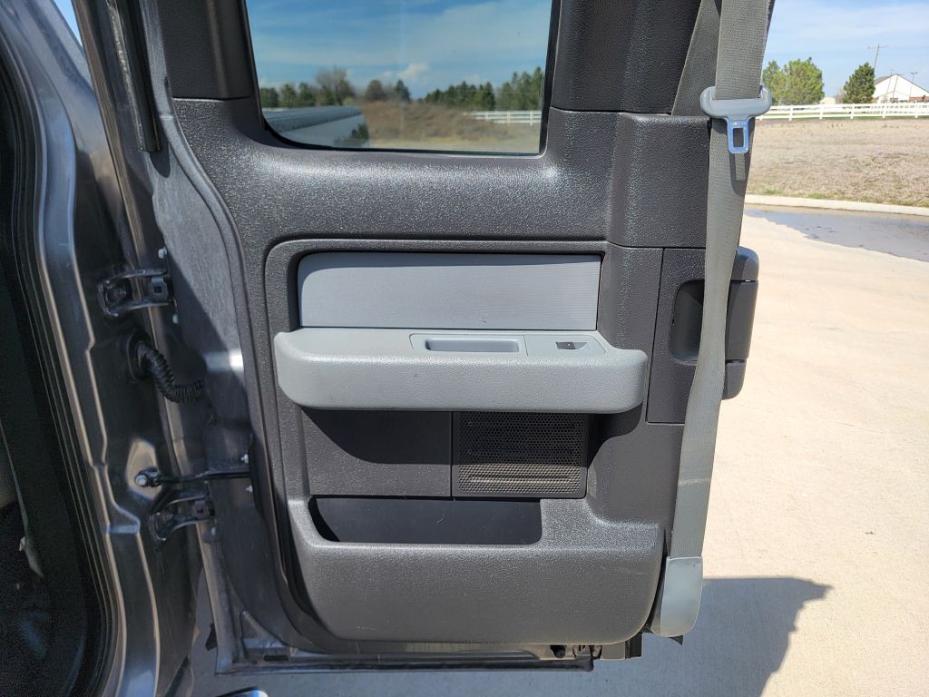 2013 Ford F-150 Image 10