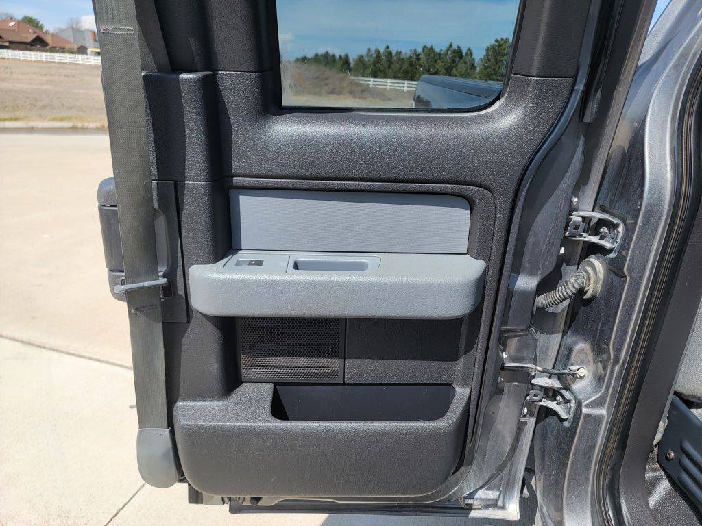 2013 Ford F-150 Image 12