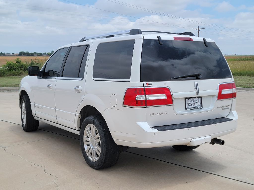 2012 Lincoln Navigator Image 5