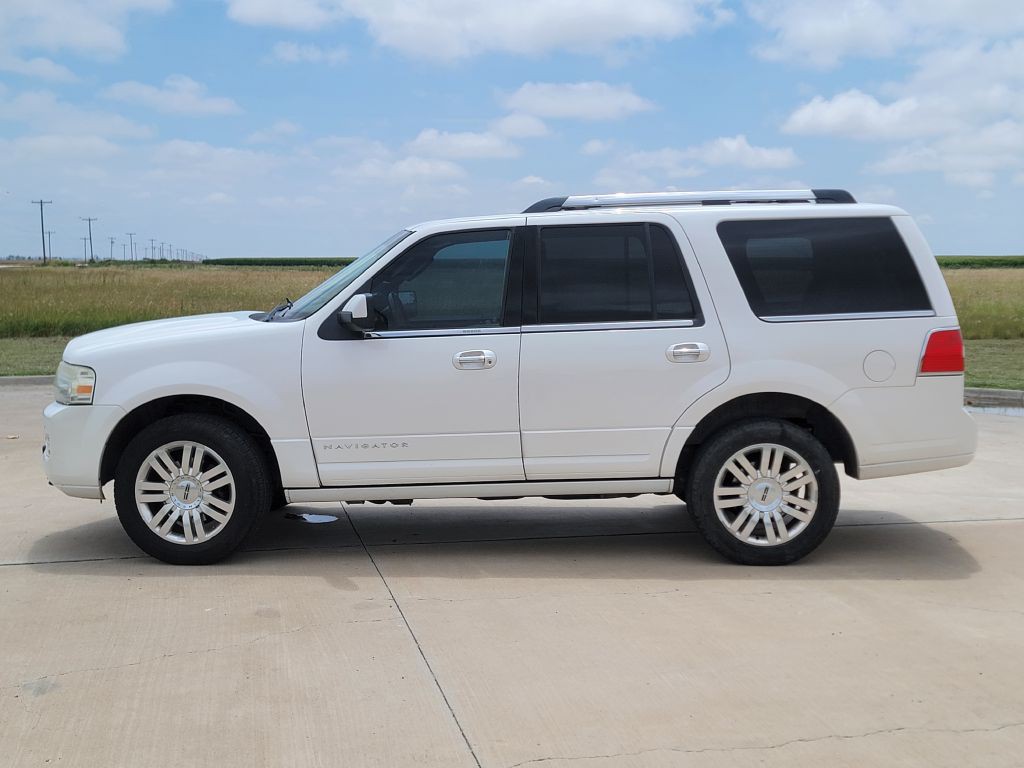 2012 Lincoln Navigator Image 6