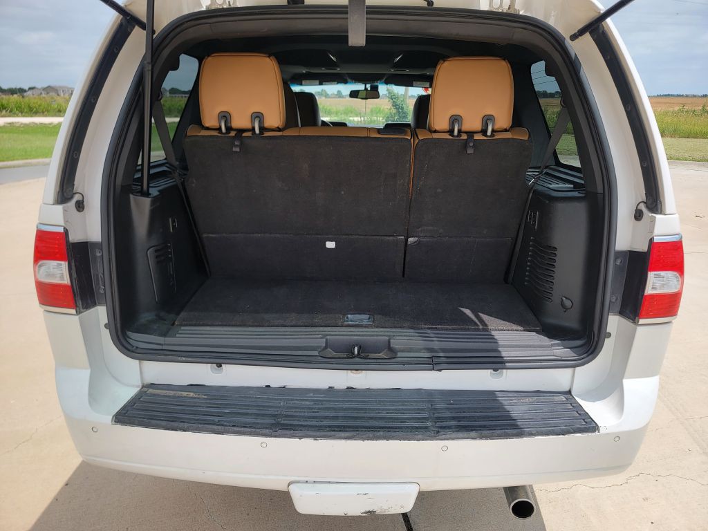 2012 Lincoln Navigator Image 12