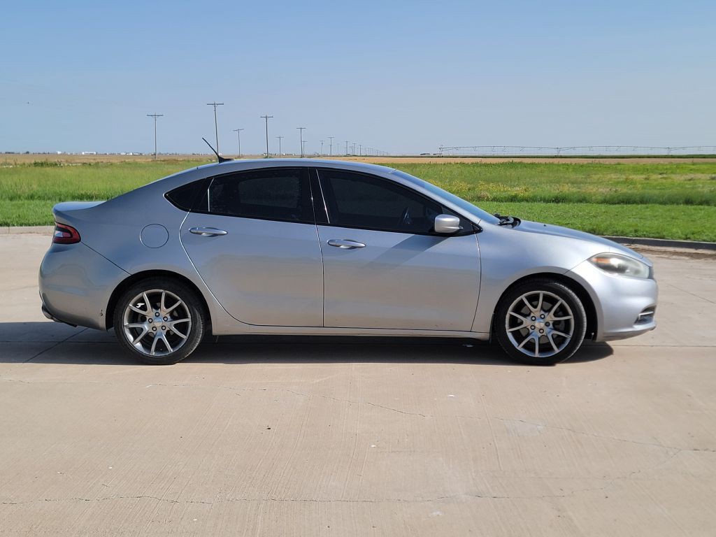 2015 Dodge Dart Image 3