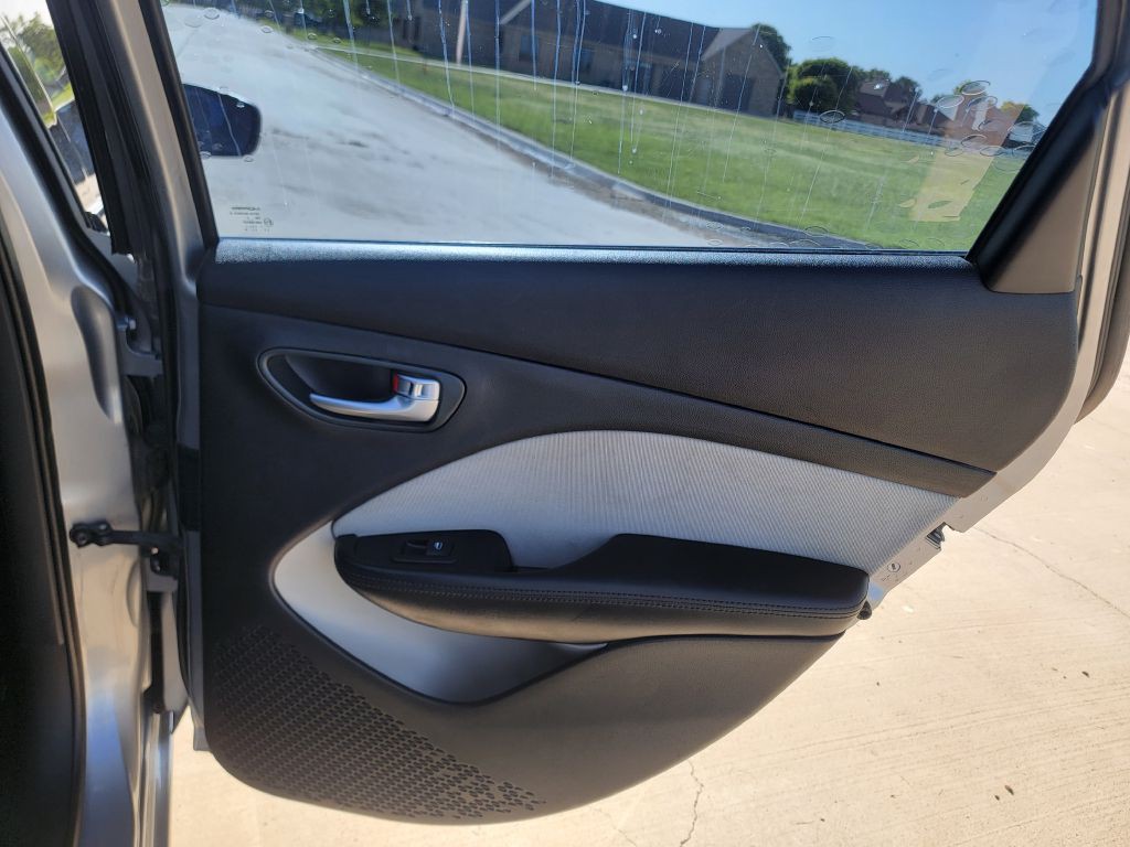 2015 Dodge Dart Image 12