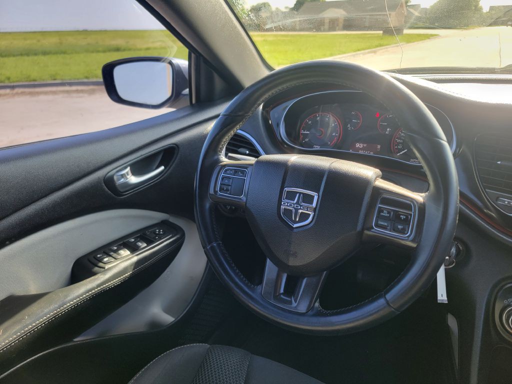 2015 Dodge Dart Image 17