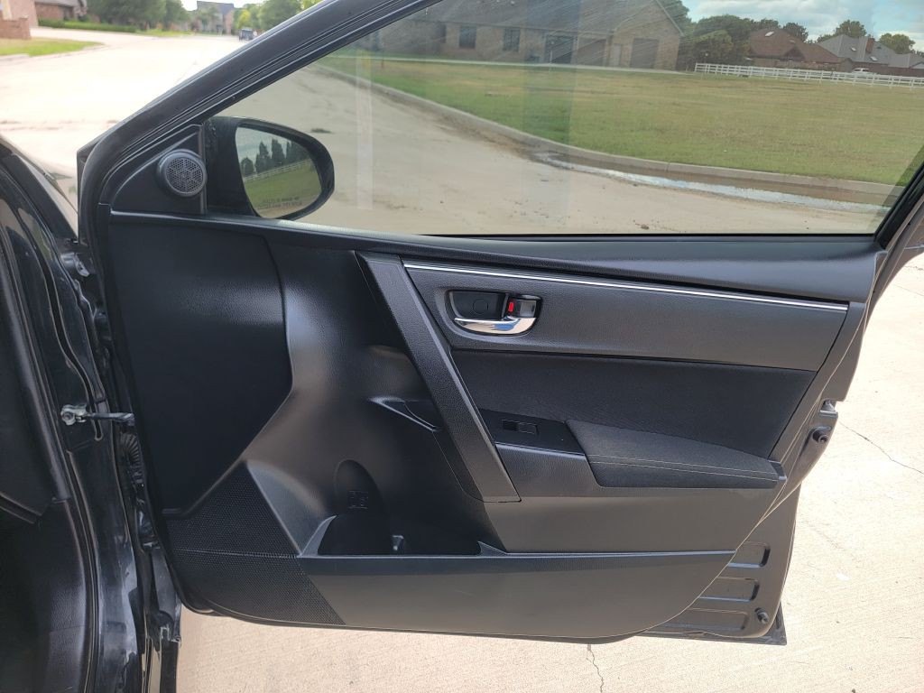 2019 Toyota Corolla Image 14