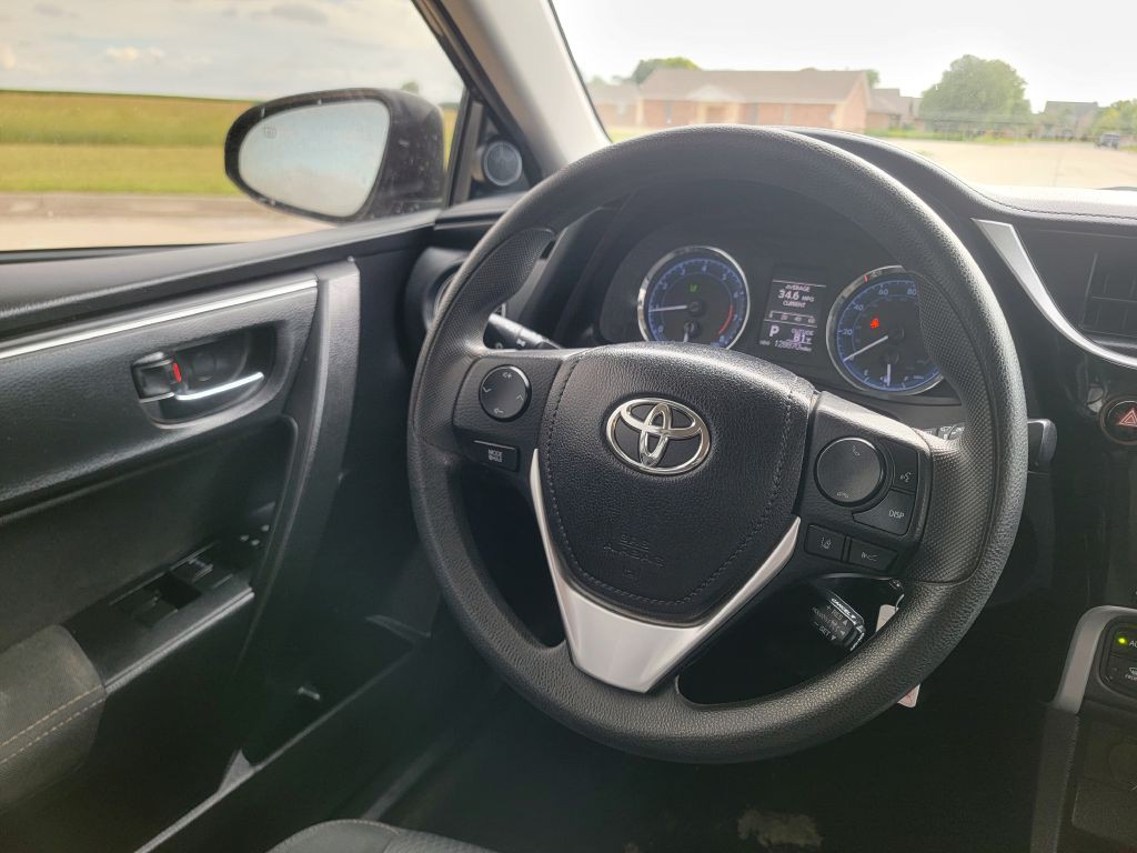 2019 Toyota Corolla Image 17