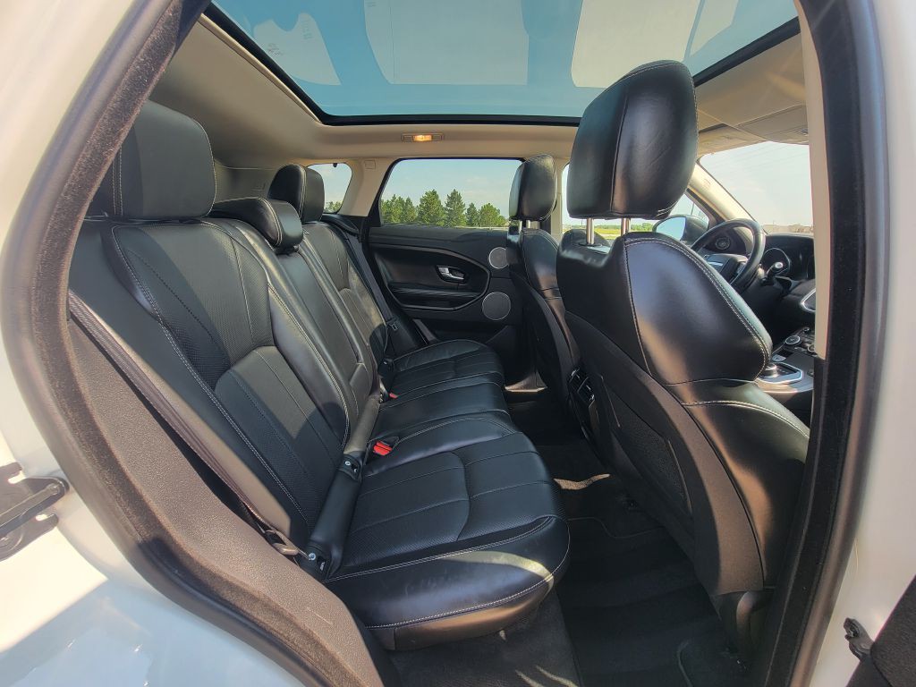 2018 Land Rover Range Rover Evoque Image 12