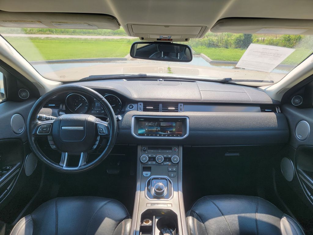 2018 Land Rover Range Rover Evoque Image 17