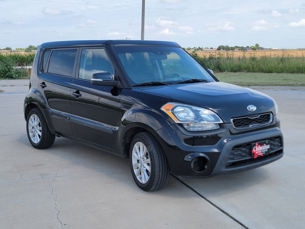 2013 Kia Soul Image 2