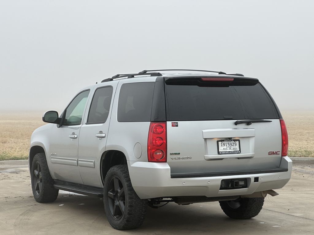 2012 GMC Yukon Image 3