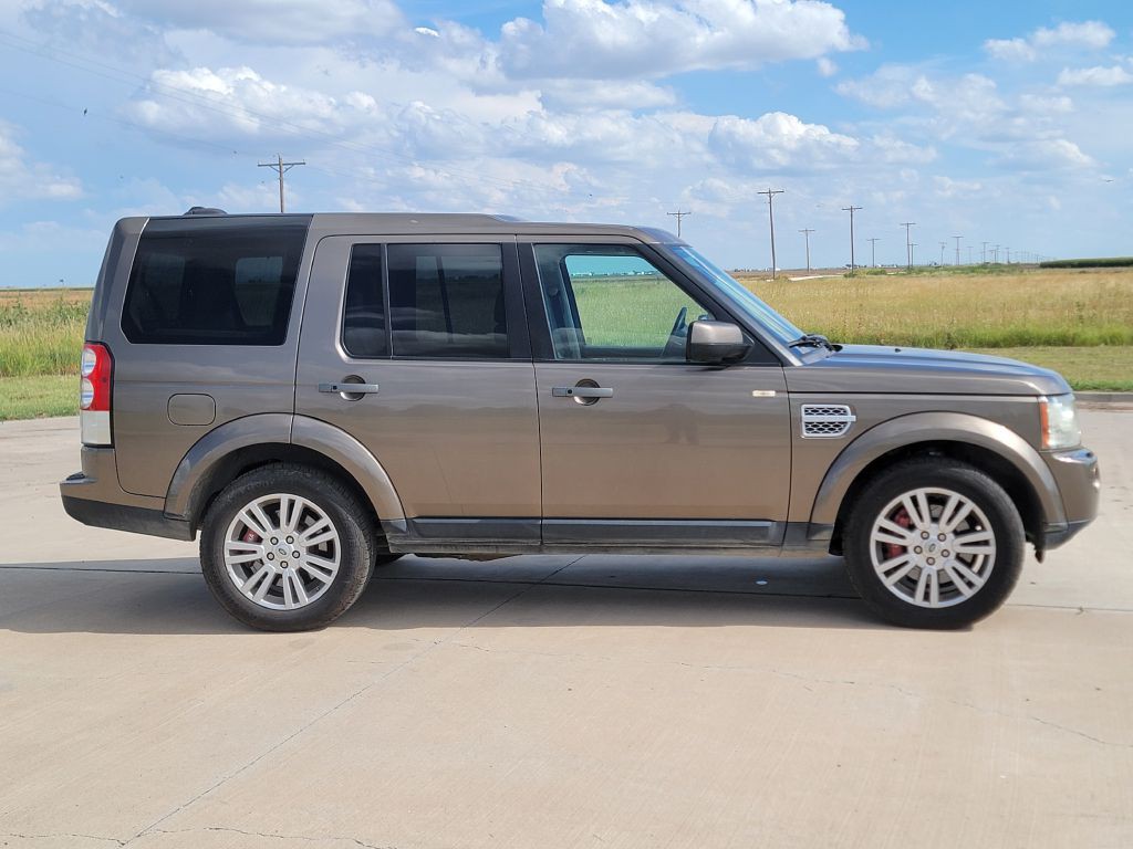 2011 Land Rover LR4 Image 3