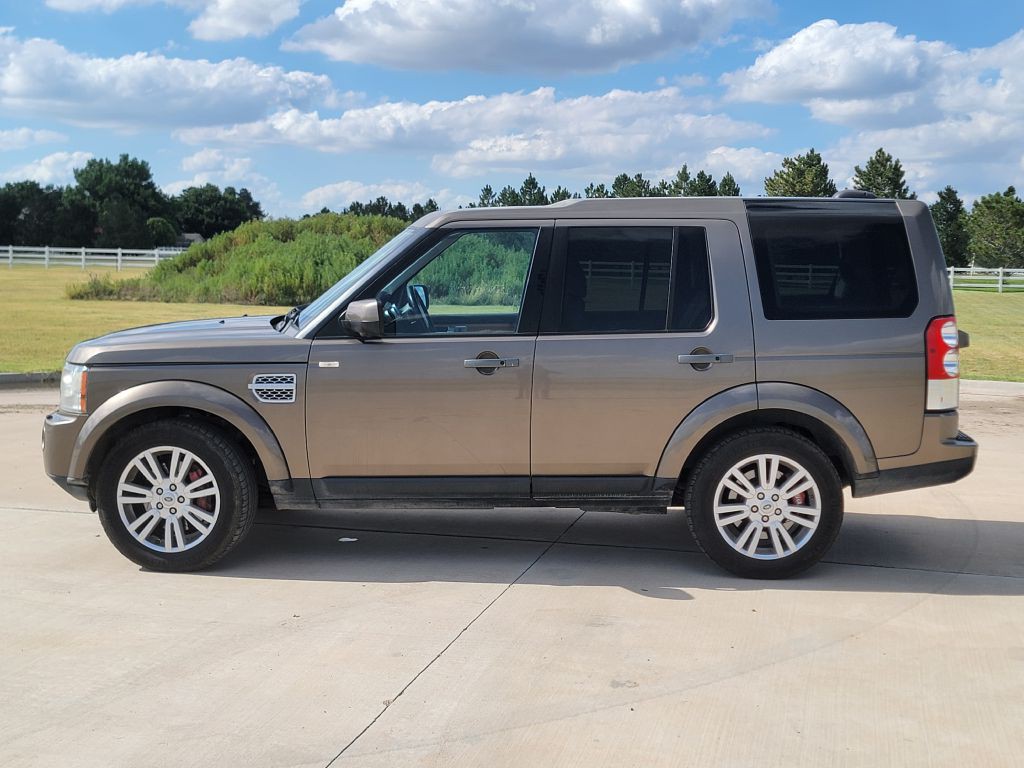 2011 Land Rover LR4 Image 6