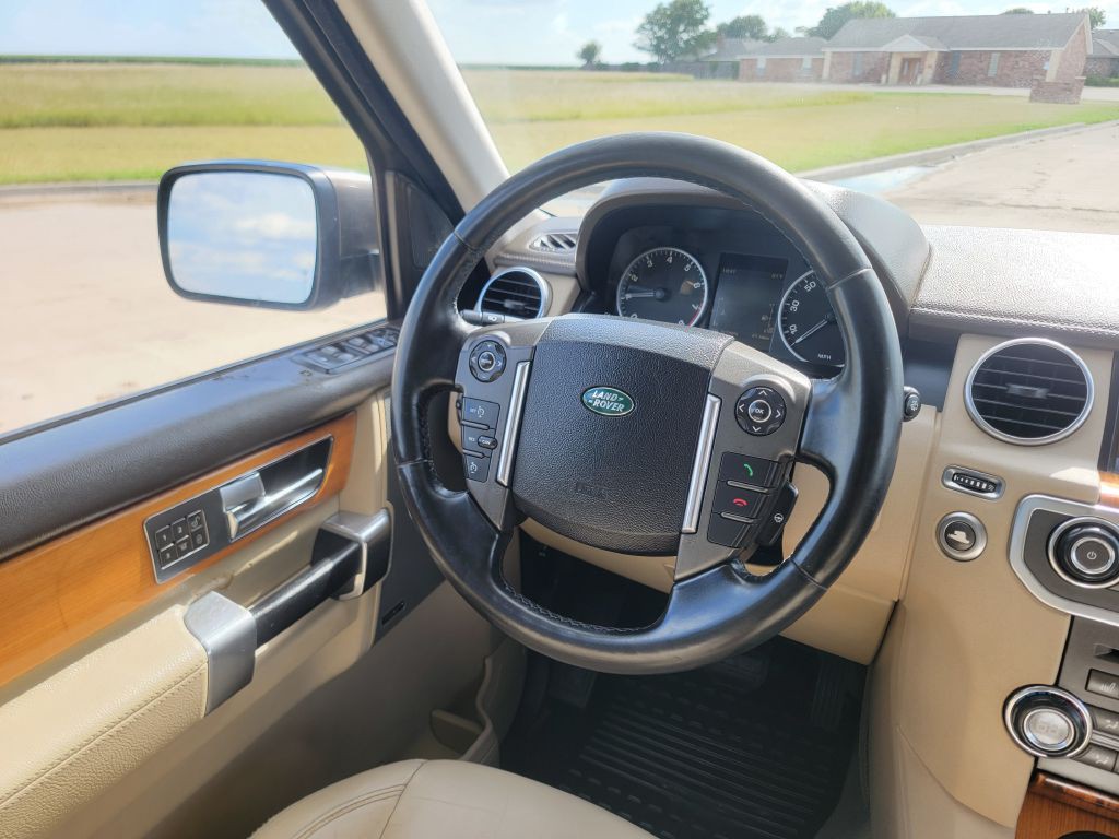 2011 Land Rover LR4 Image 19