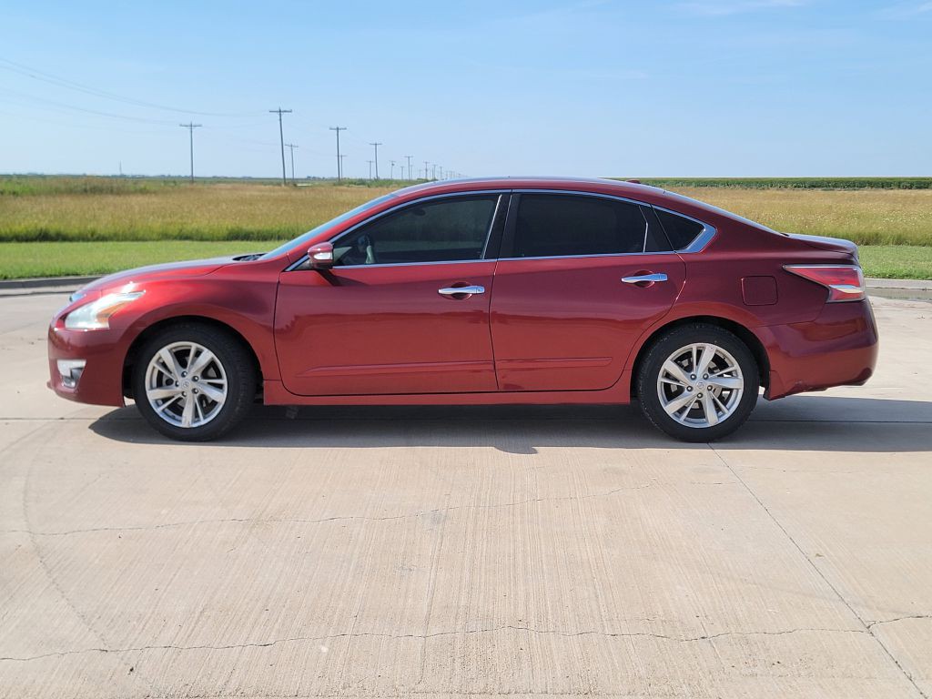 2014 Nissan Altima Image 6