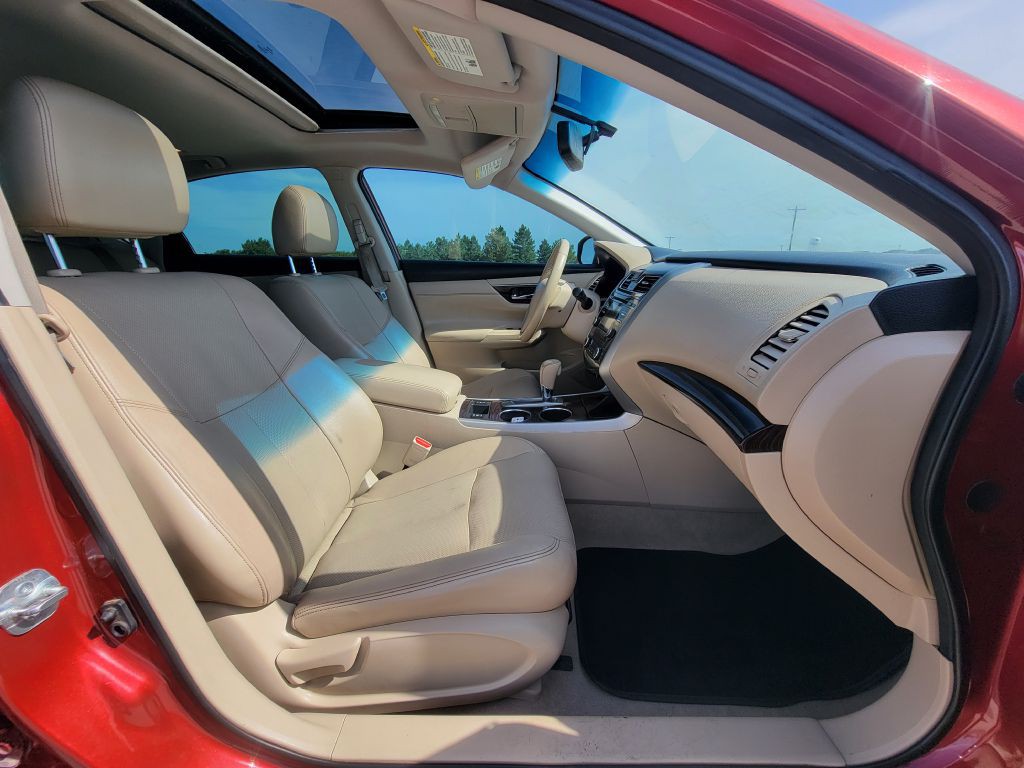 2014 Nissan Altima Image 13
