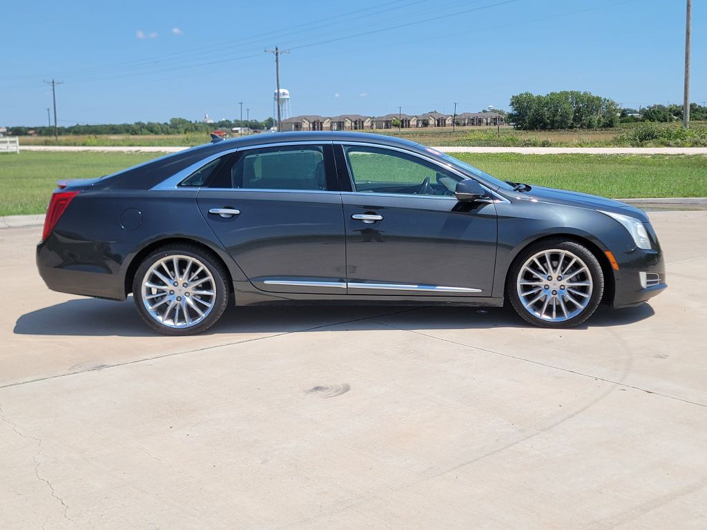 2013 Cadillac XTS Image 3