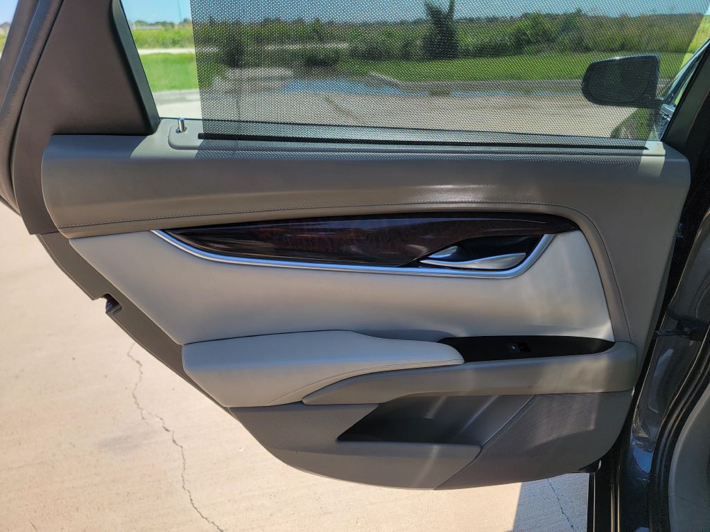 2013 Cadillac XTS Image 10