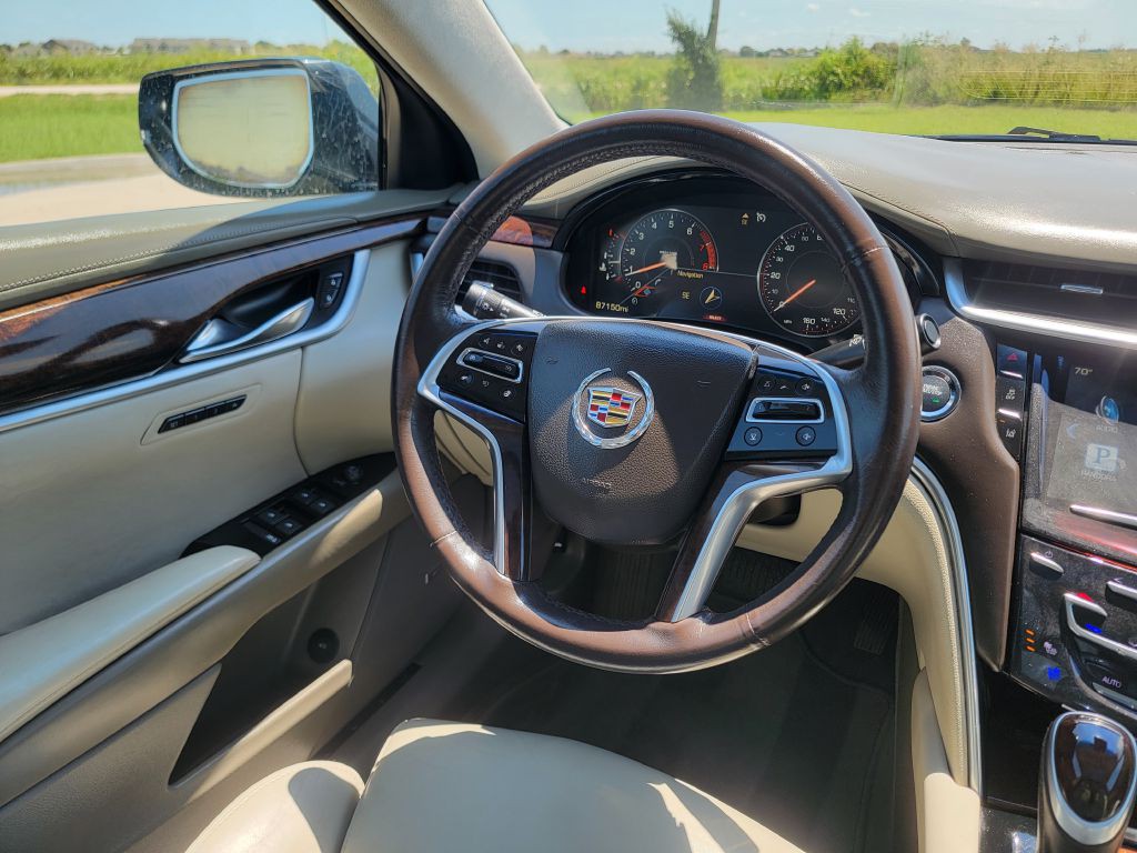 2013 Cadillac XTS Image 17