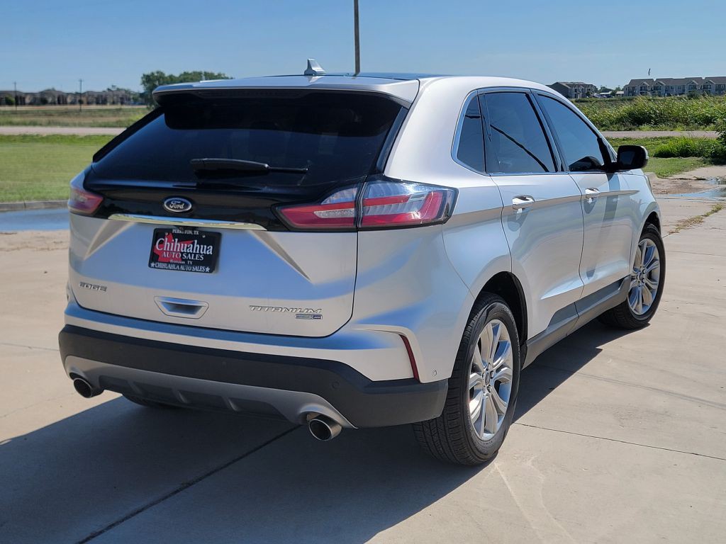 2019 Ford Edge Image 4