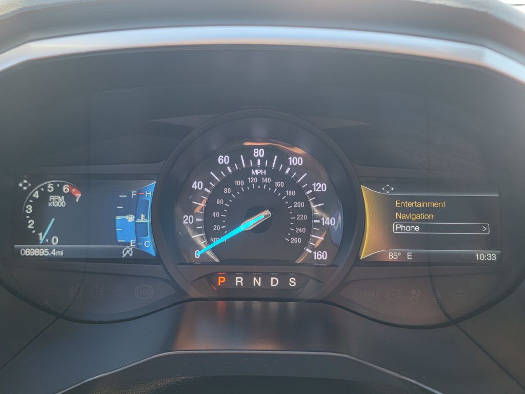 2019 Ford Edge Image 19