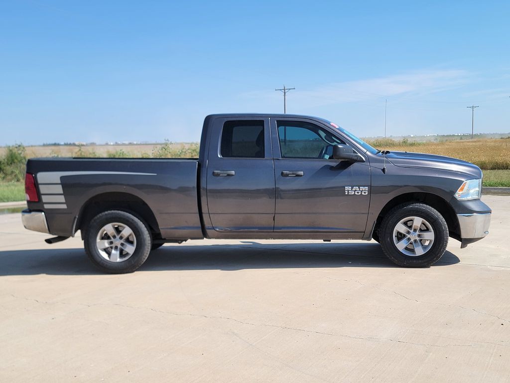 2018 RAM 1500 Image 3