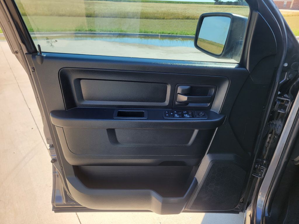 2018 RAM 1500 Image 8