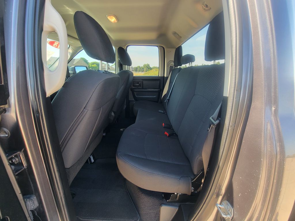 2018 RAM 1500 Image 9