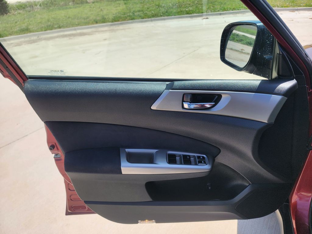 2009 Subaru Forester Image 8