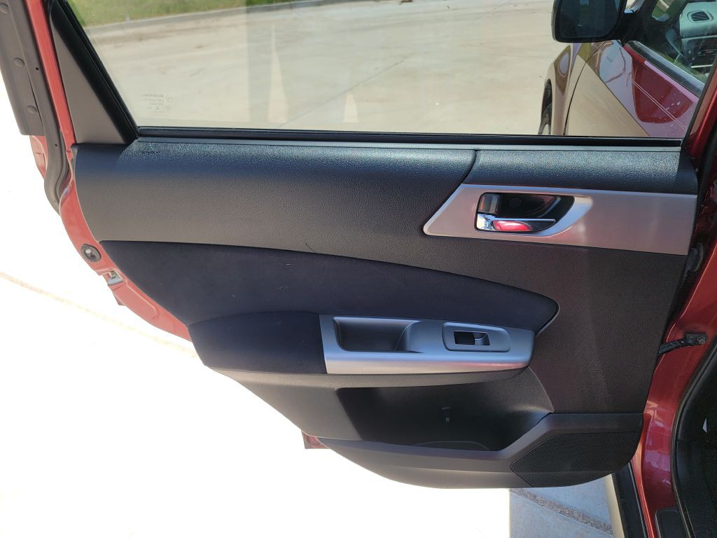 2009 Subaru Forester Image 10