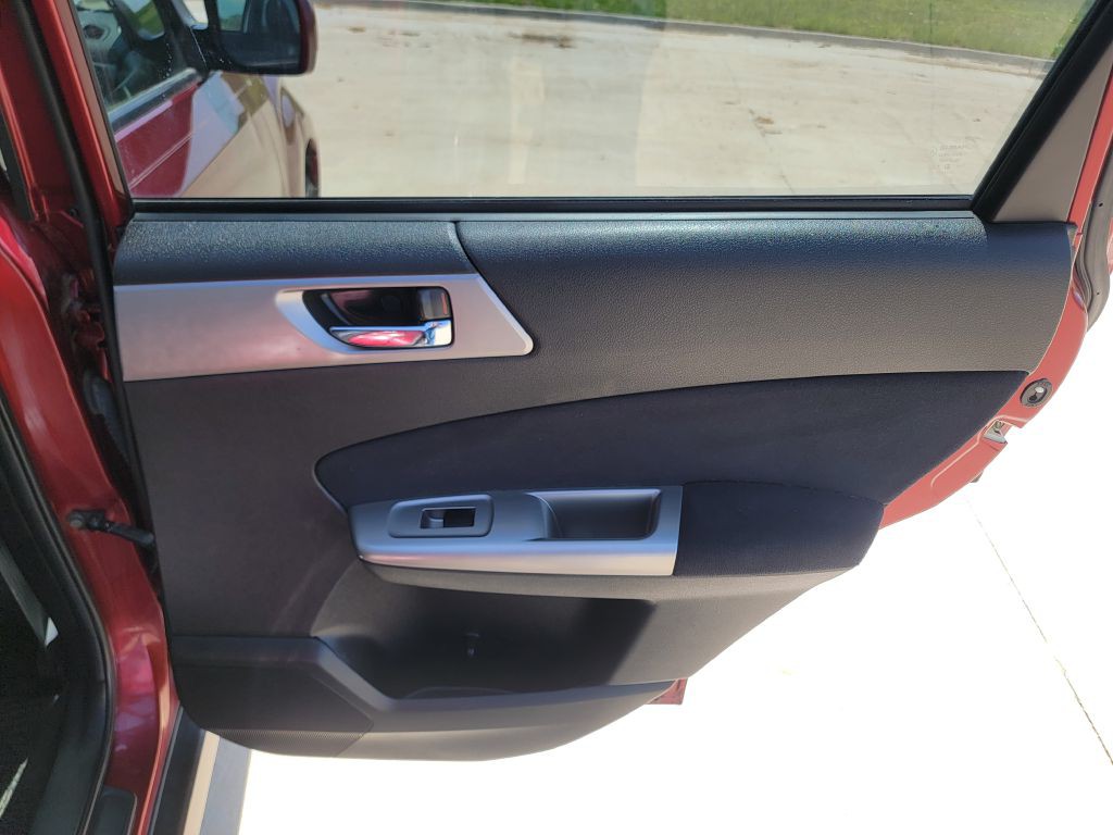 2009 Subaru Forester Image 13