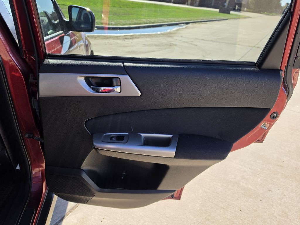 2009 Subaru Forester Image 13