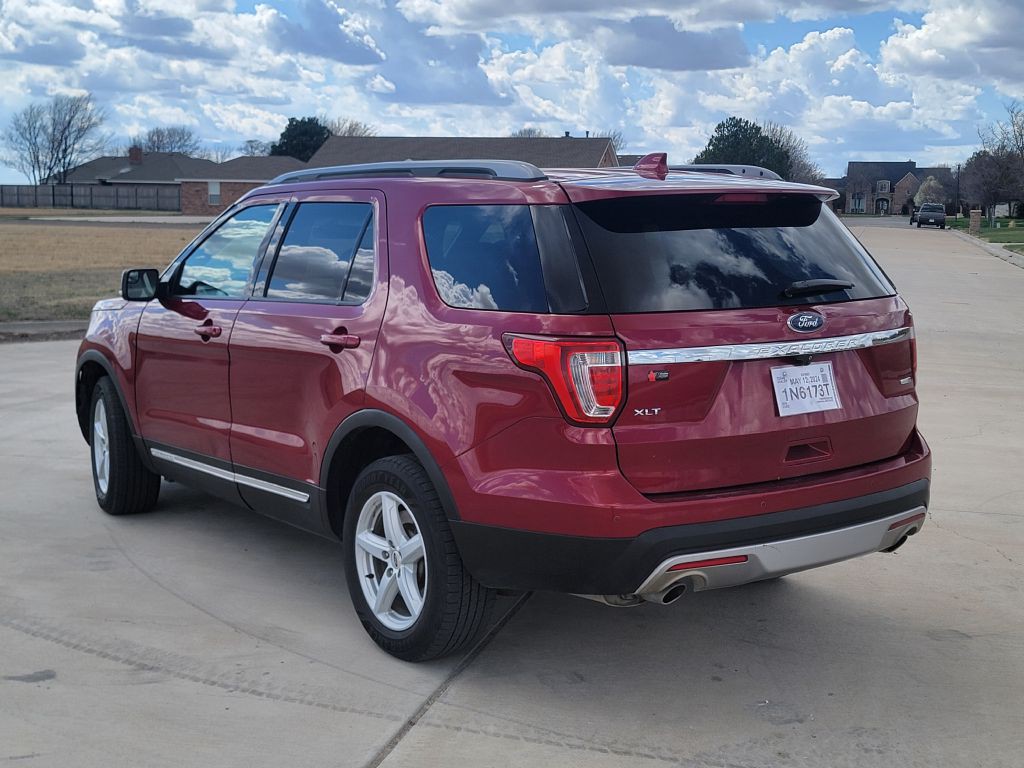 2016 Ford Explorer Image 5