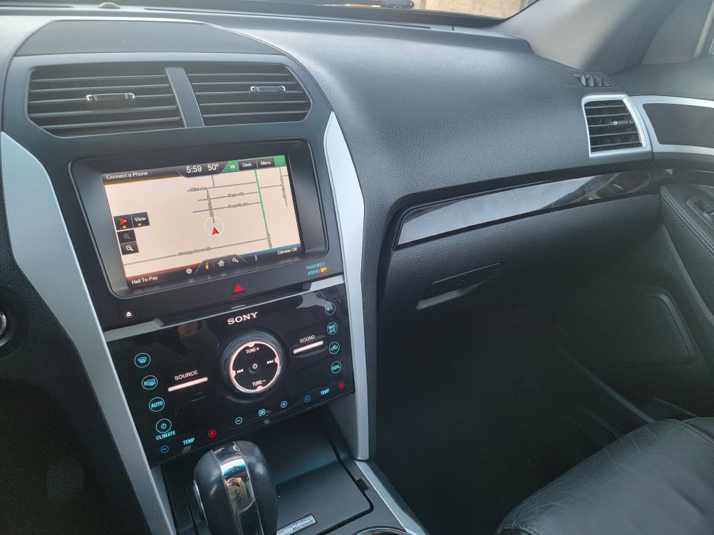 2014 Ford Explorer Image 22