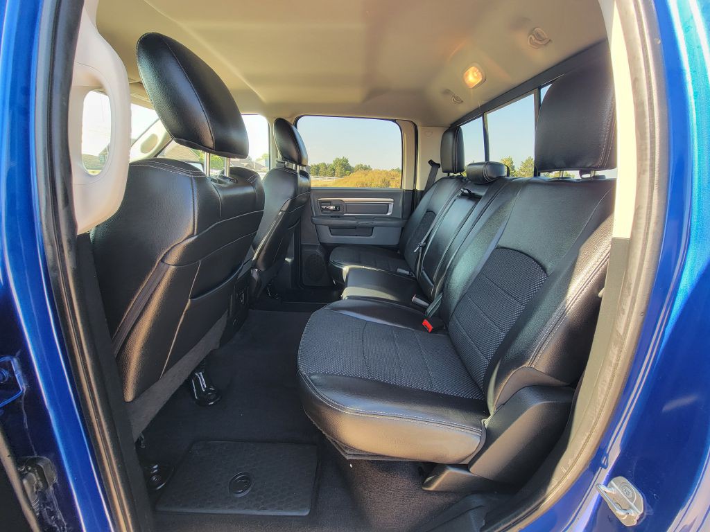 2017 RAM 1500 Image 9