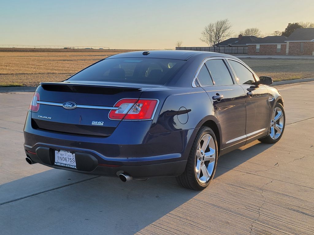 2011 Ford Taurus Image 4