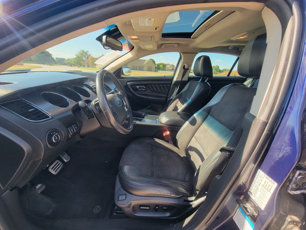 2011 Ford Taurus Image 7