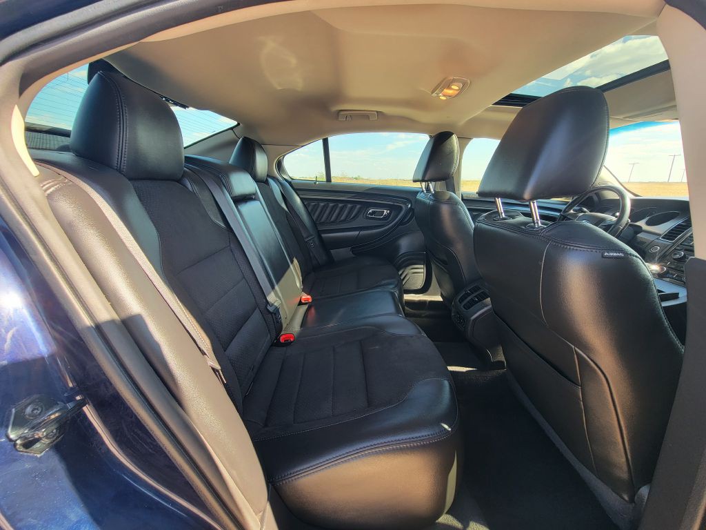 2011 Ford Taurus Image 11