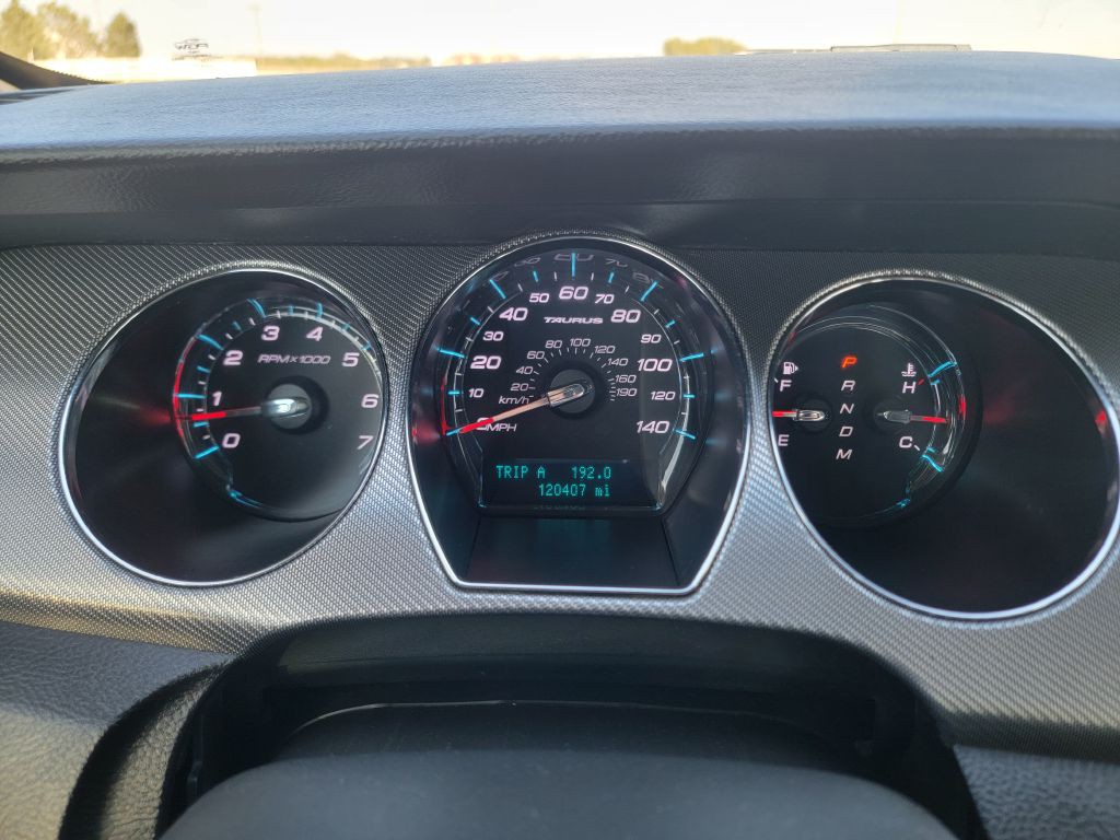 2011 Ford Taurus Image 18