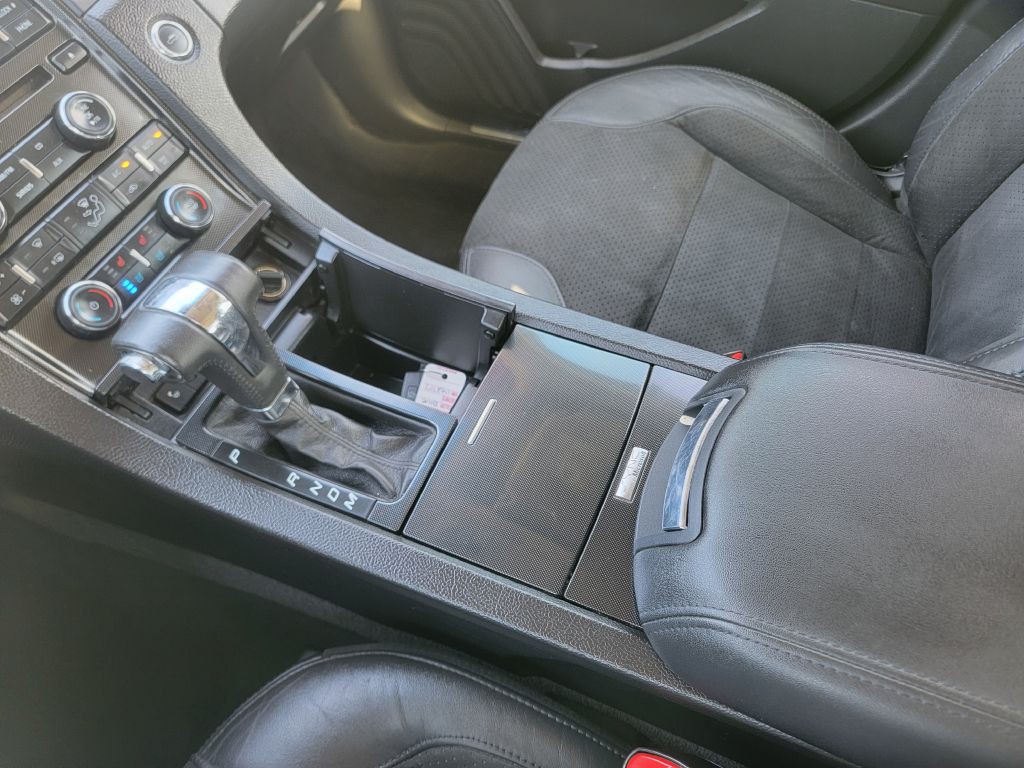 2011 Ford Taurus Image 20