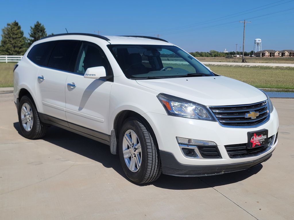 2014 Chevrolet Traverse Image 2